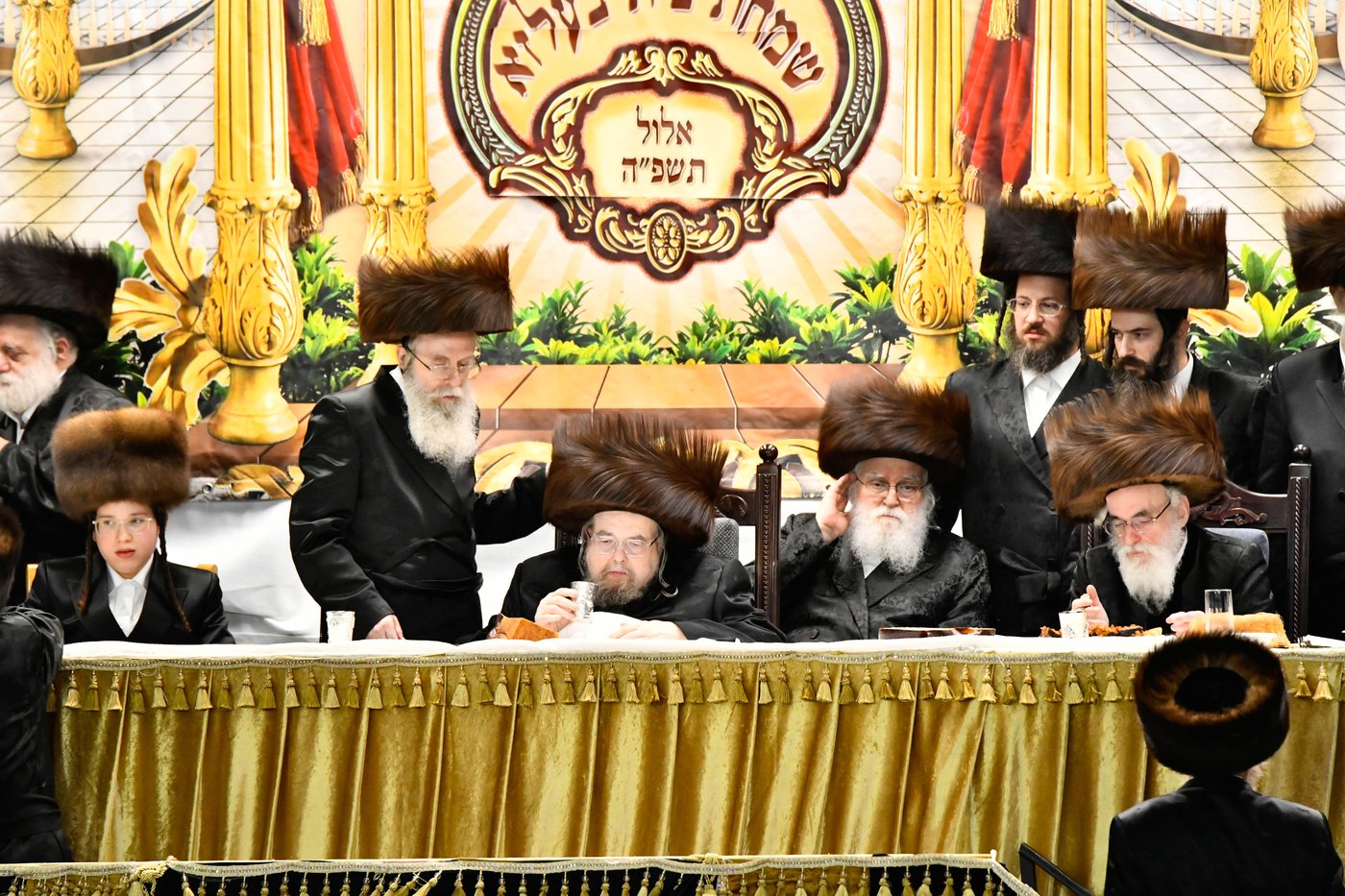 שמחת בר המצווה לנכד האדמו"ר מבעלזא