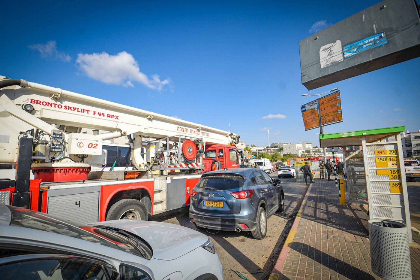 כיבוי השריפה ביישוב החרדי עמנואל