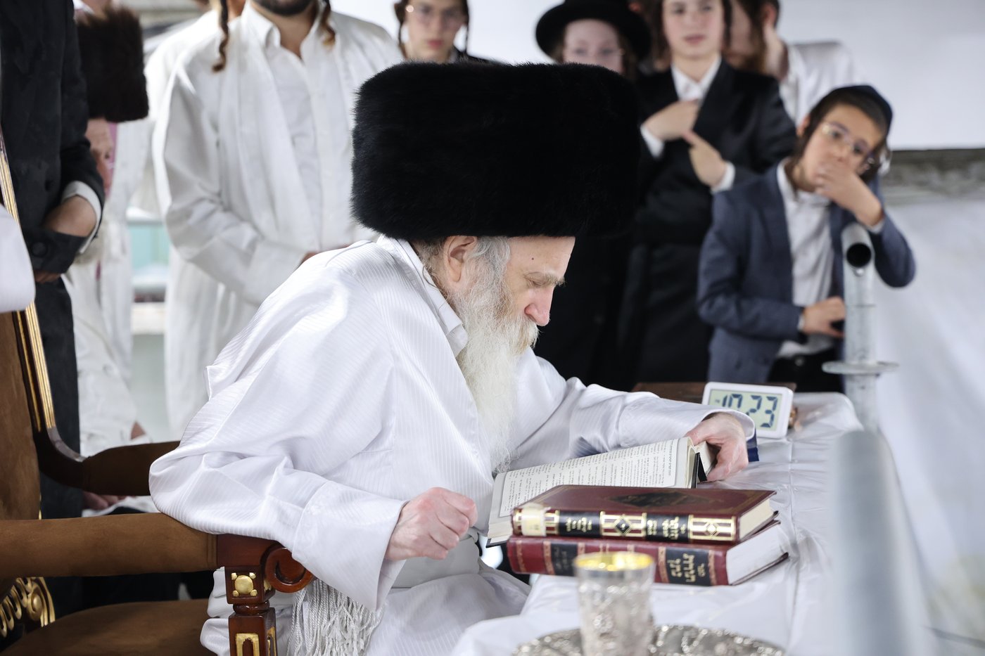 מוצאי ראש השנה אצל הגרי"מ מורגנשטרן