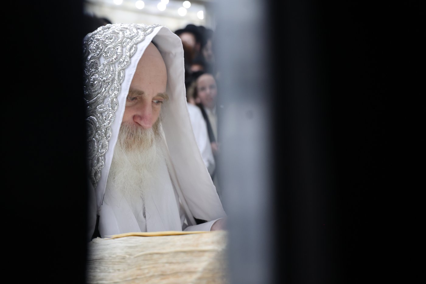 הגרי"מ מורגנשטרן בתפילת מנחה