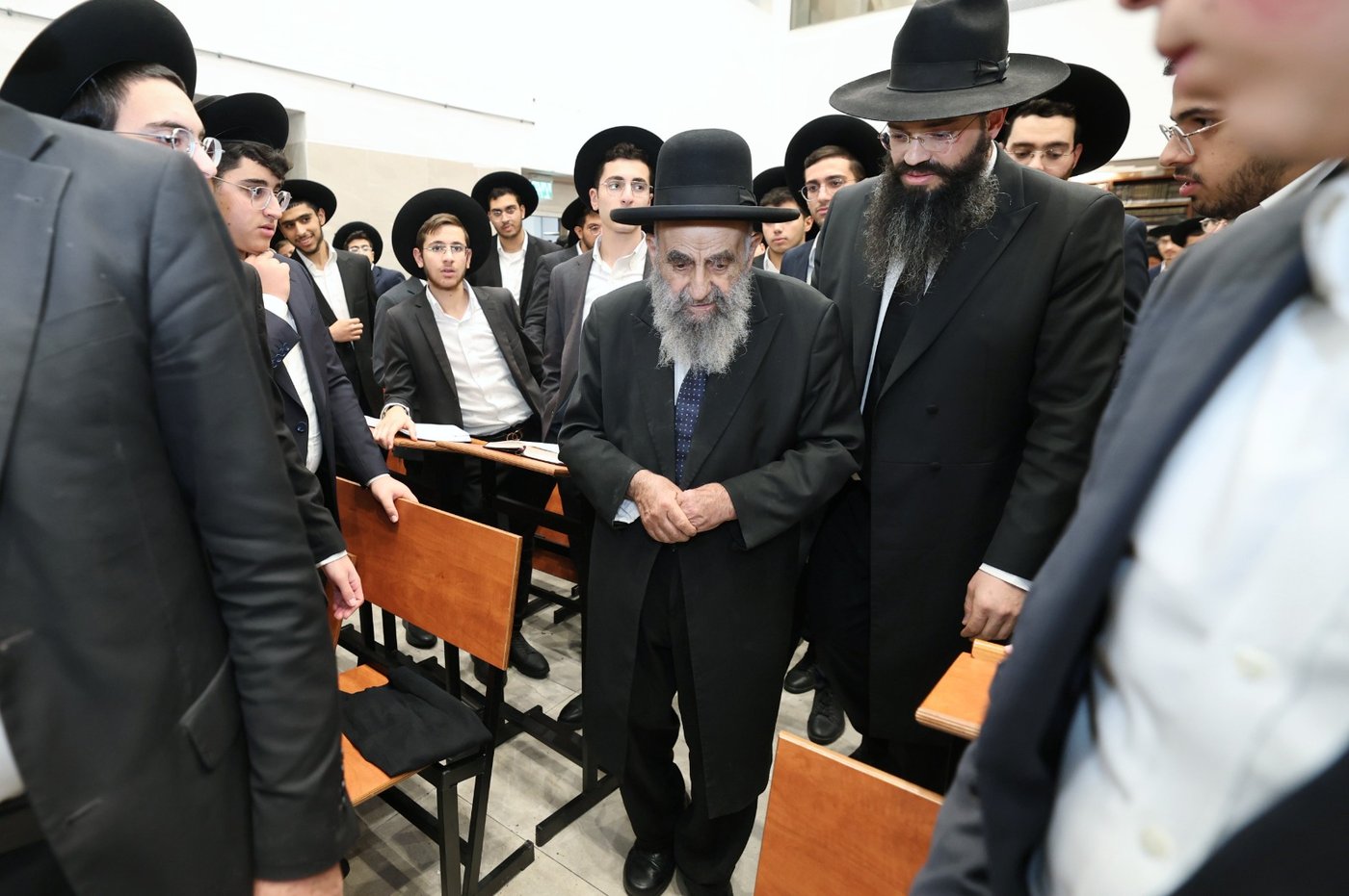 הגר"מ צדקה בישיבת אוהל תורה