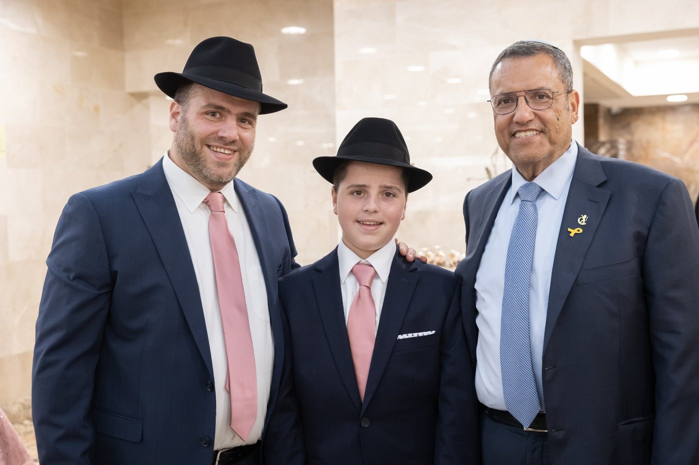 בר מצווה לבנו של משה רוזנגרטן