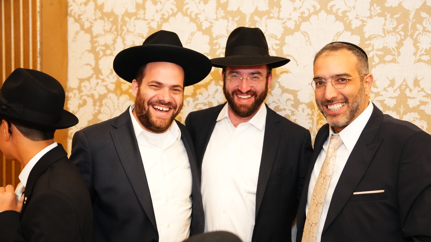 איתי גדסי בירמץ את בנו; מי הגיע לאחל מזל טוב? | צפו בתיעוד נרחב