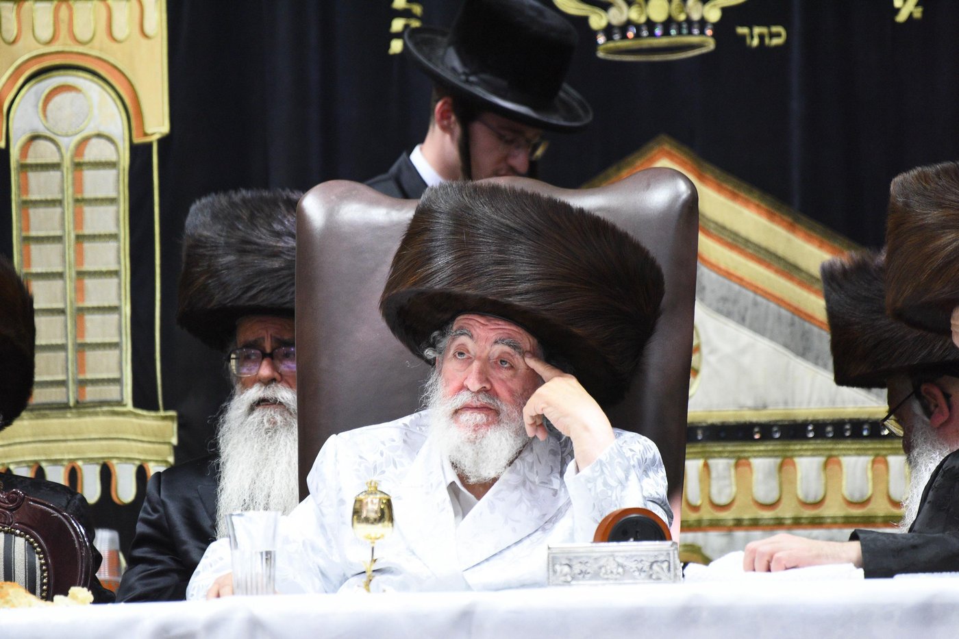 ערב יום כיפור אצל האדמו"ר מויז'ניץ