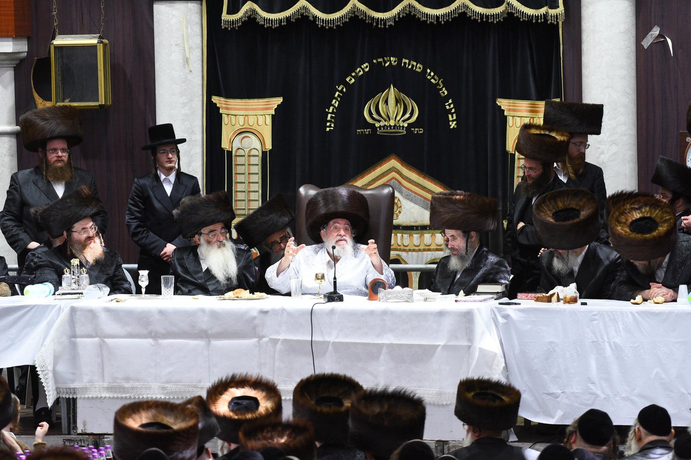 ערב יום כיפור אצל האדמו"ר מויז'ניץ