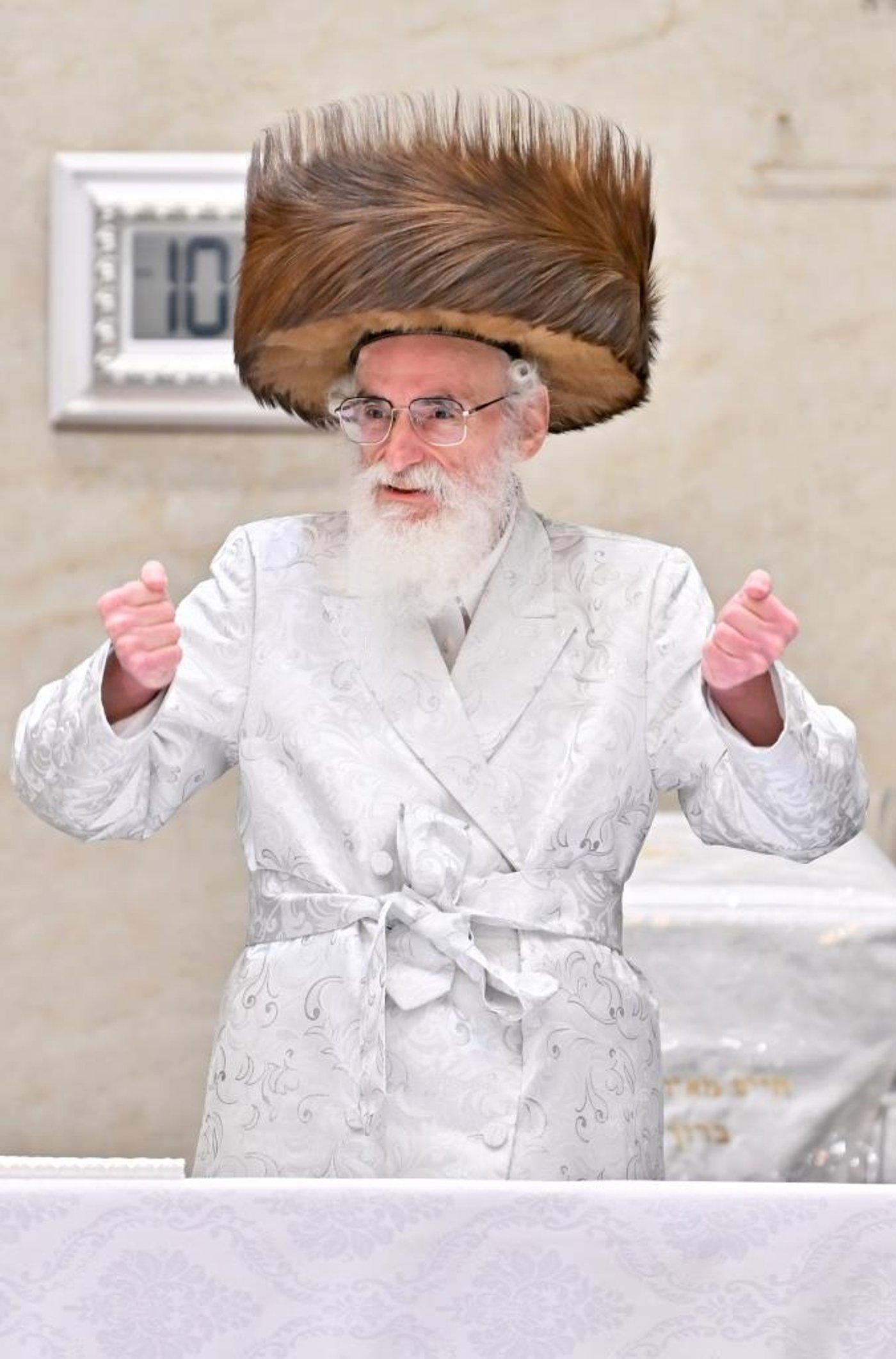 יום הקדוש בחצר הקודש ויזניץ