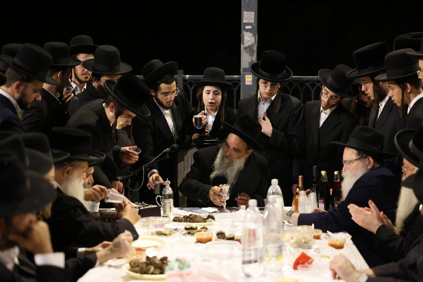 האדמו"ר מאשלג באתרא קדישא מירון