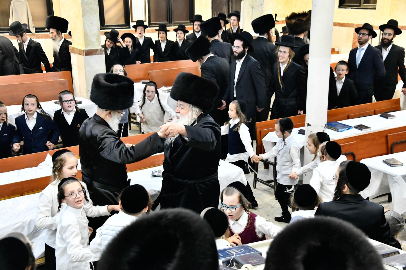 שמחת בית השואבה בחצה"ק אלכסנדר