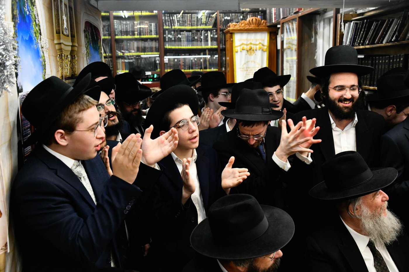 שמחת בית השואבה אצל הרה"ג יצחק שאול קנייבסקי