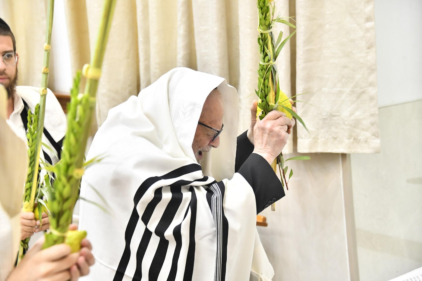 בנענועים