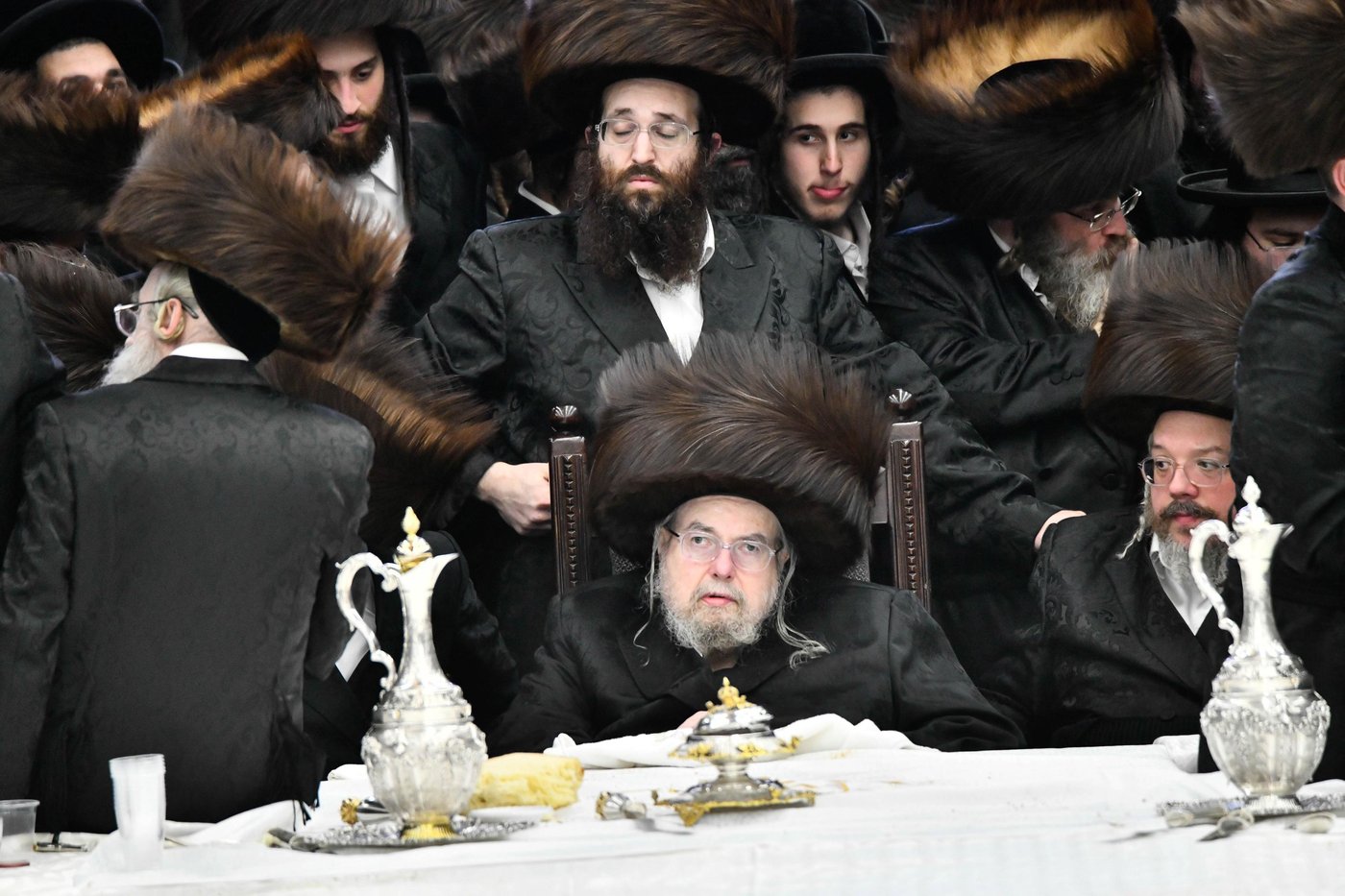 האדמו"ר מבעלזא בטיש חוה"מ סוכות