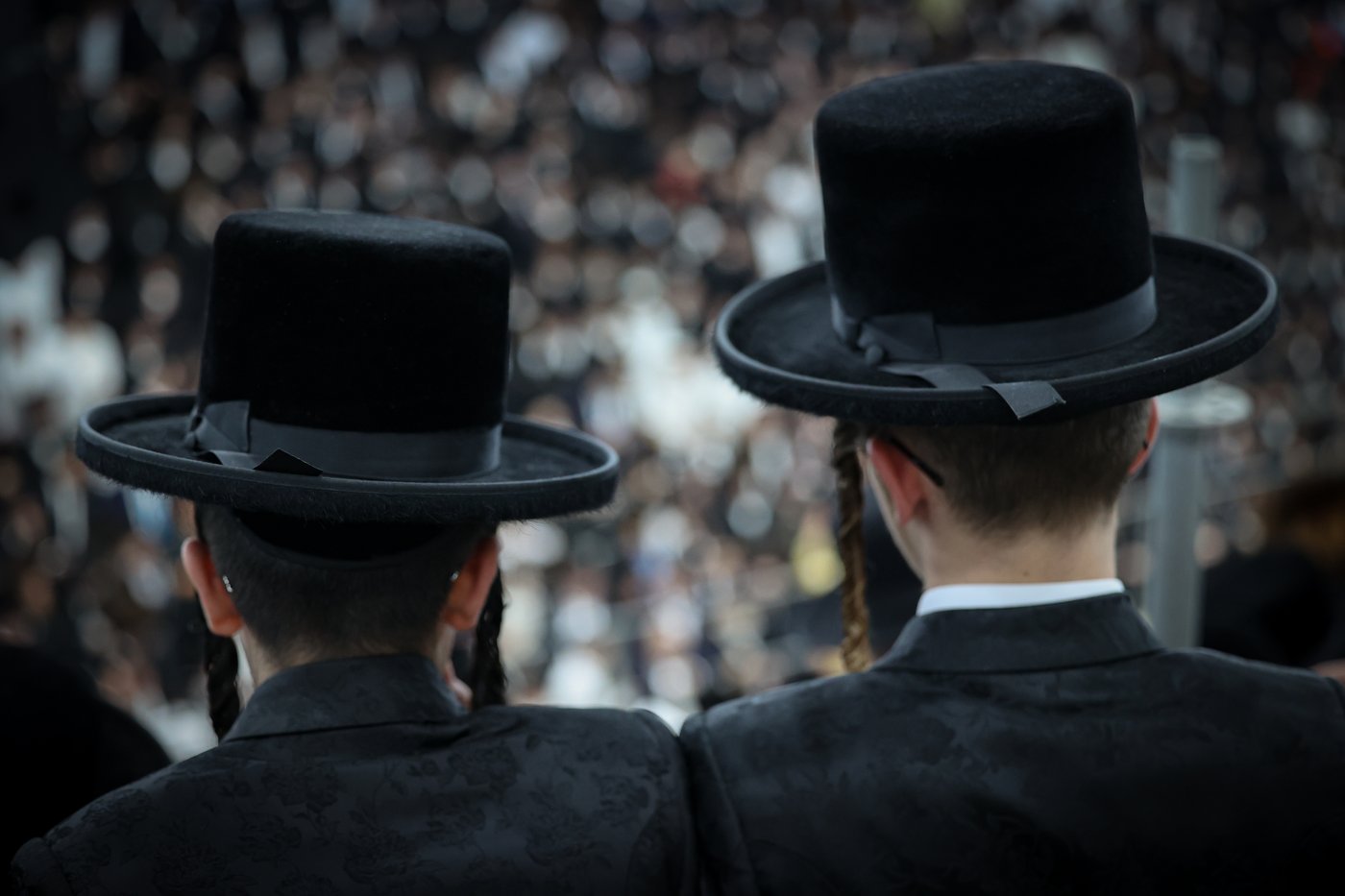 הגה"צ רבי אלימלך בידרמן בשמחת בית השואבה