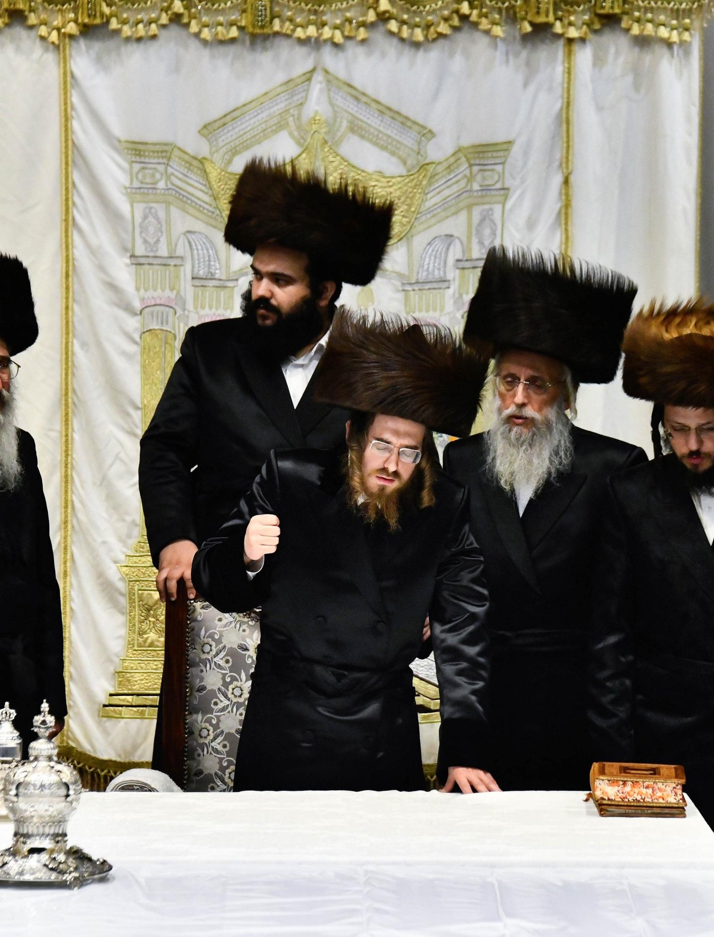 נעילת החג שמחת תורה בחצה"ק סאדיגורה
