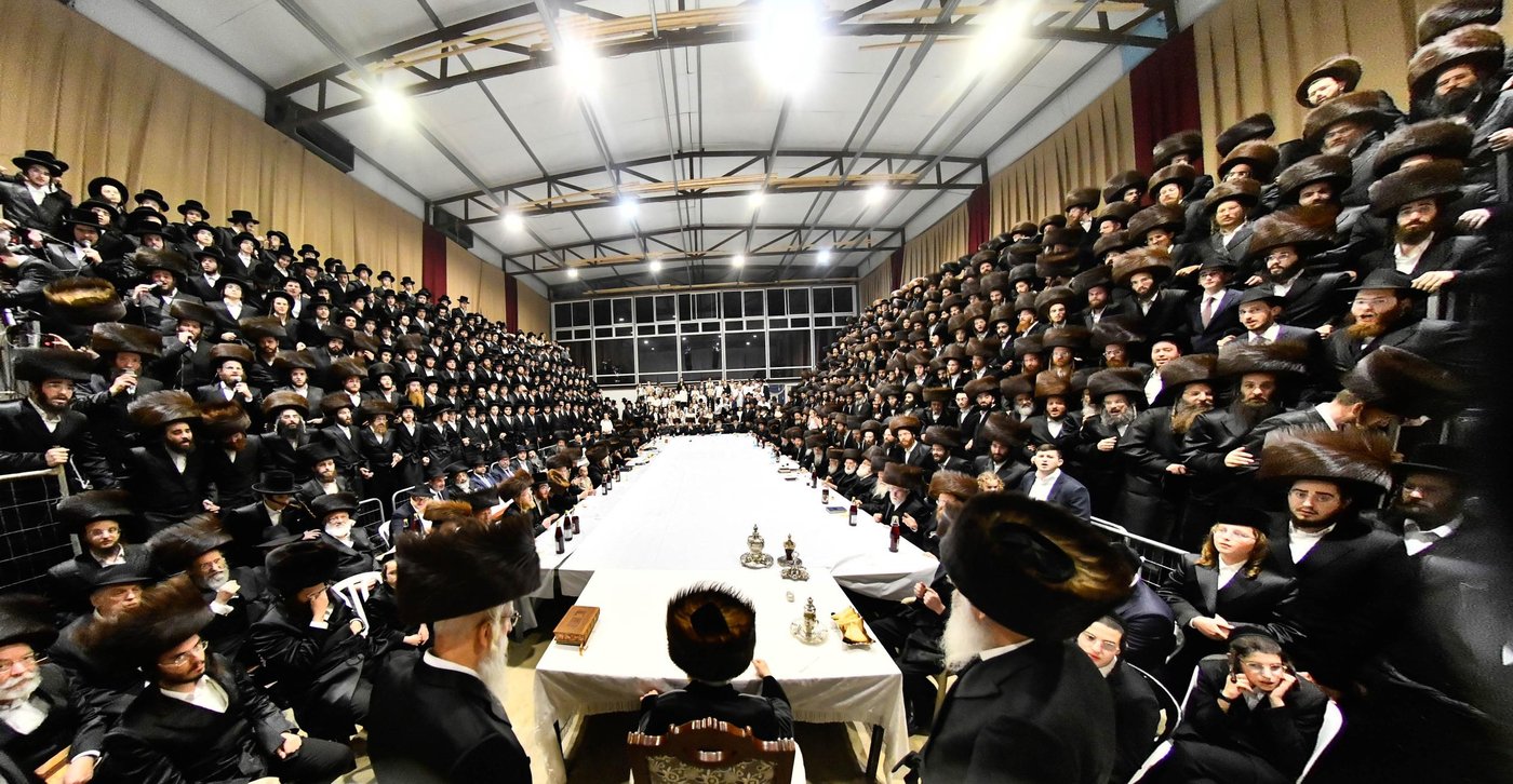 נעילת החג שמחת תורה בחצה"ק סאדיגורה