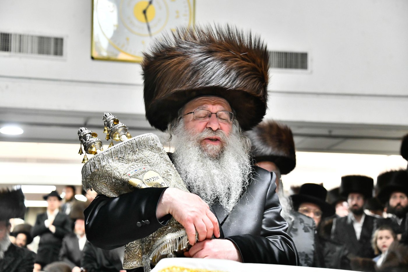 הקפות שניות בחצה"ק נדבורנה