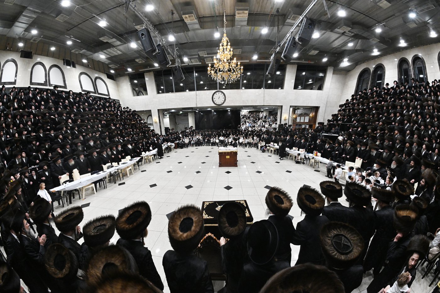 הקפות שניות בחצה"ק דארג