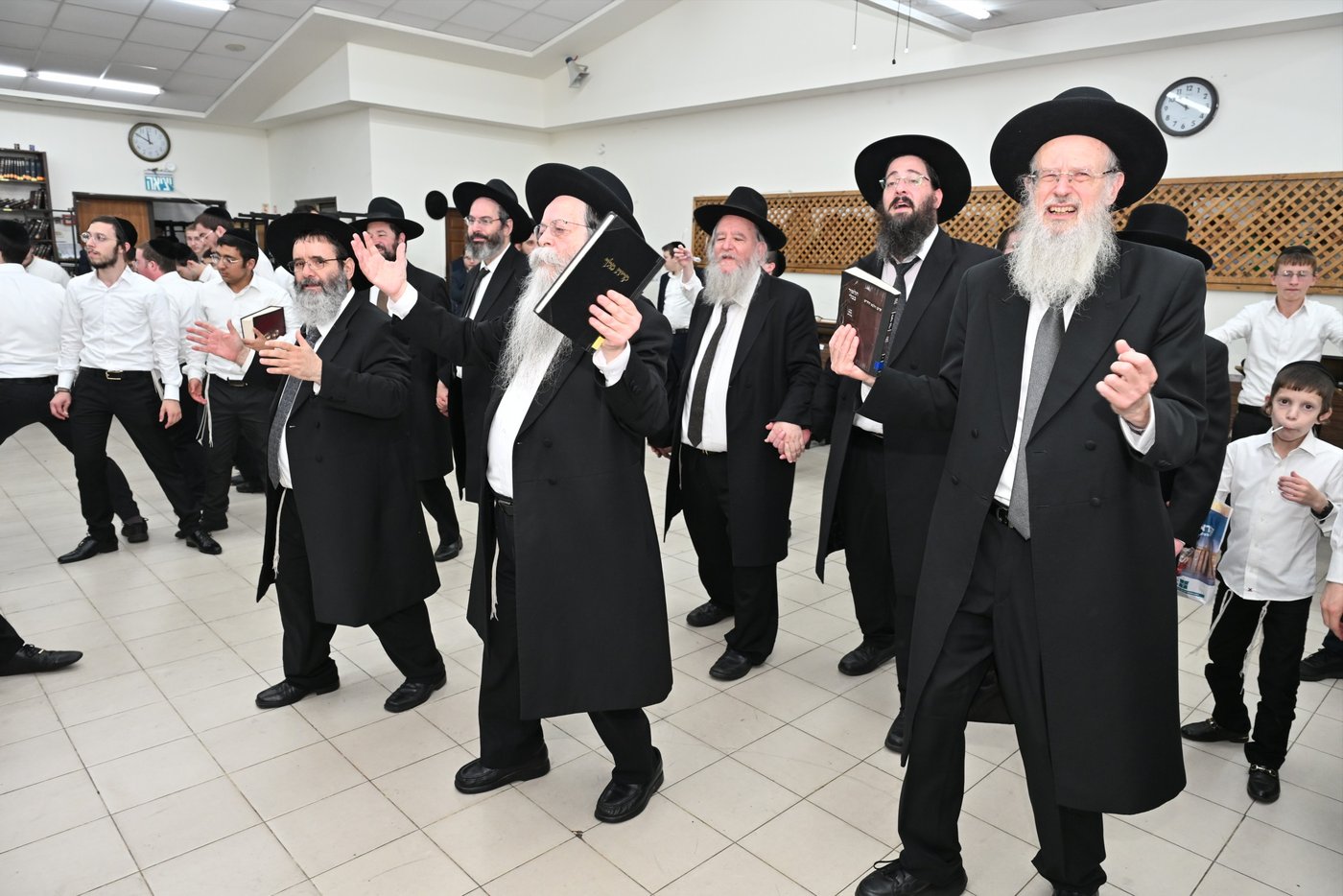 הקפות שניות בישיבת 'קריית מלך'