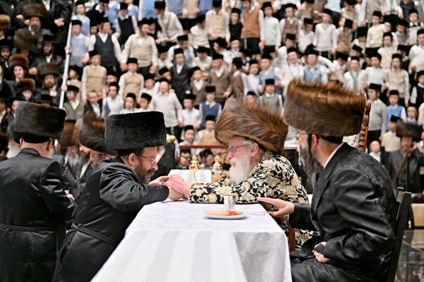 חג הסוכות בחצה"ק ויזניץ