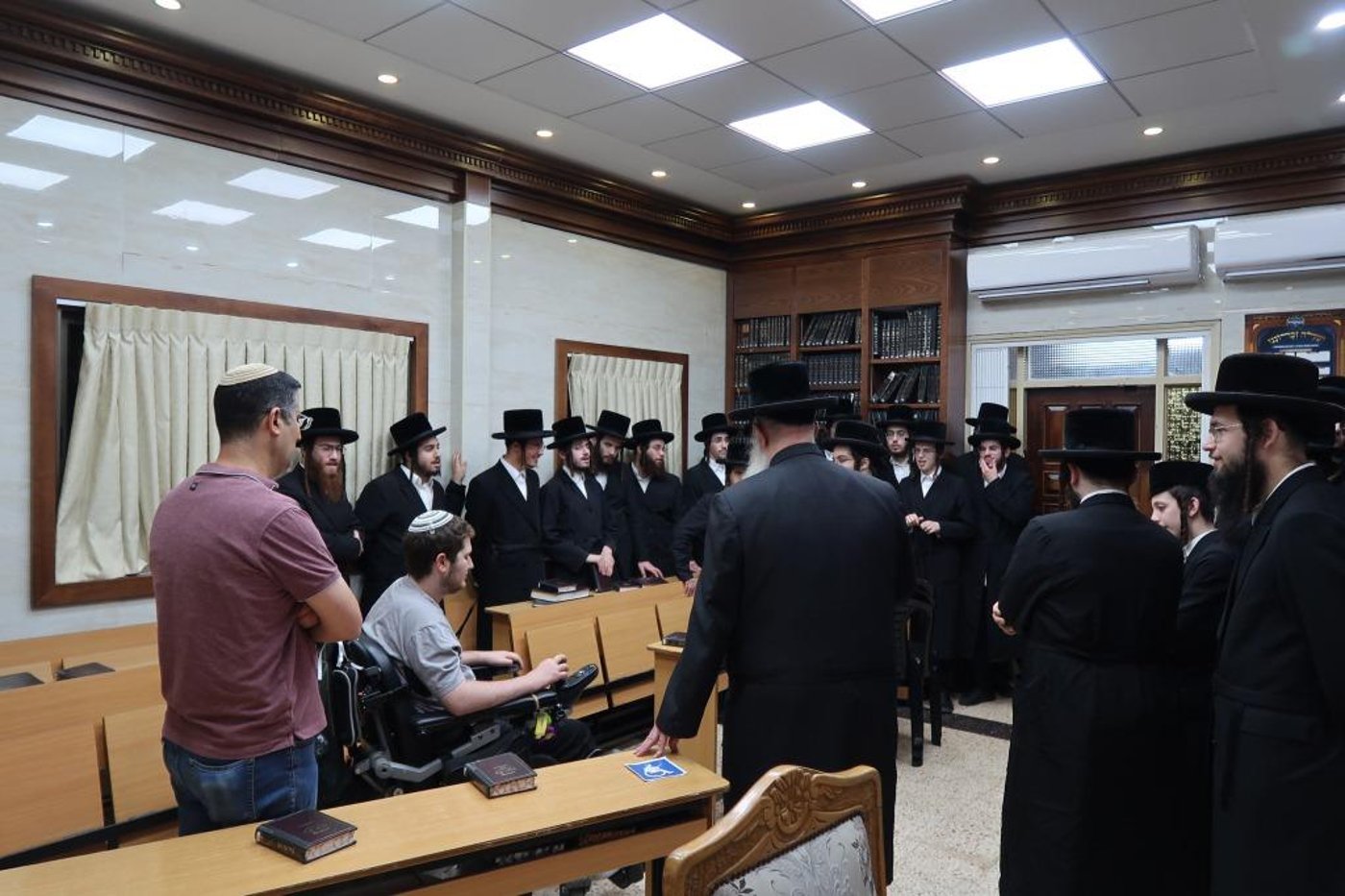 החייל אצל האדמו"ר מצאנז