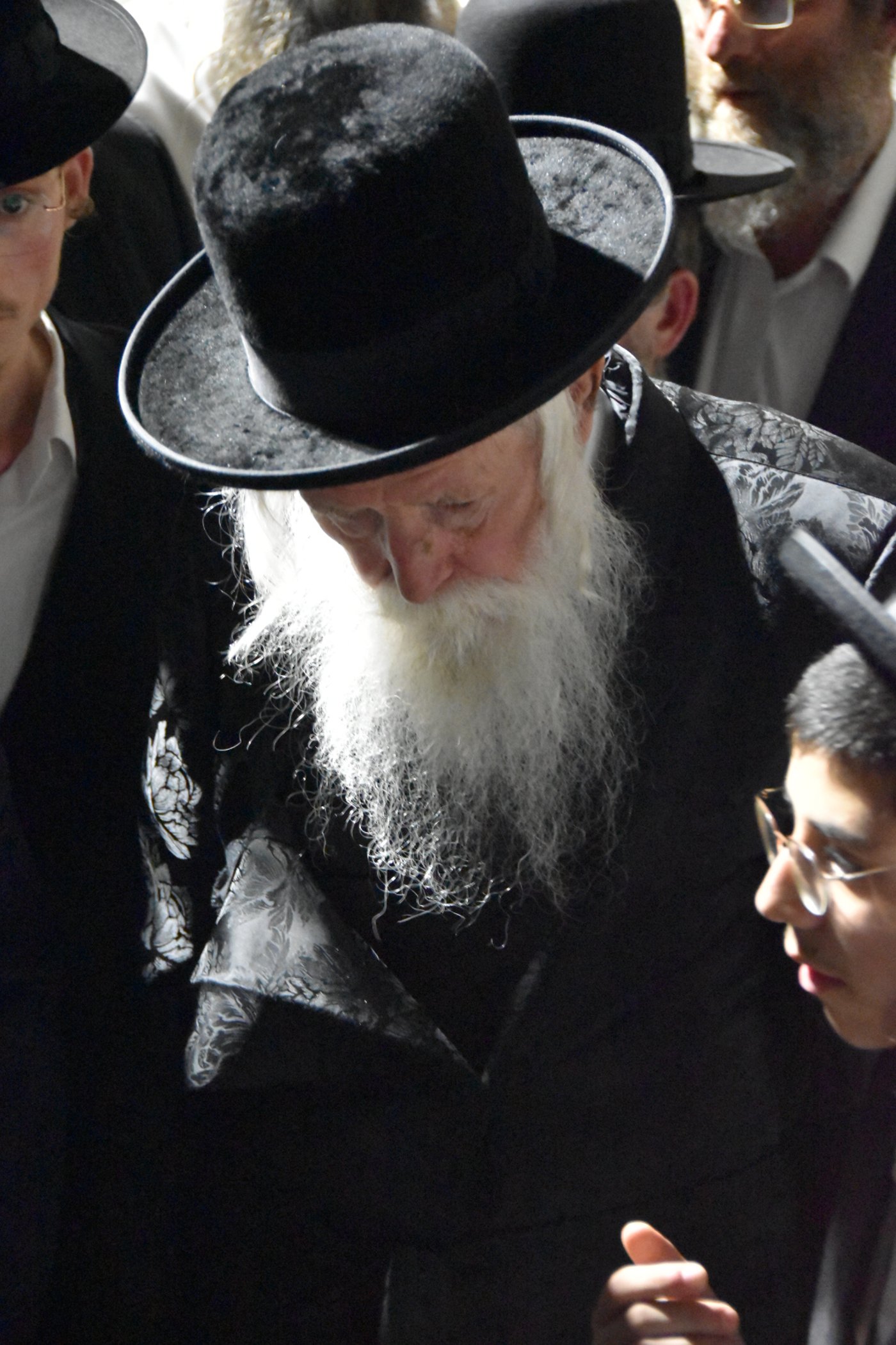מסע הלווית הרה"ג רבי מנחם בן ציון גרוסמן זצ"ל