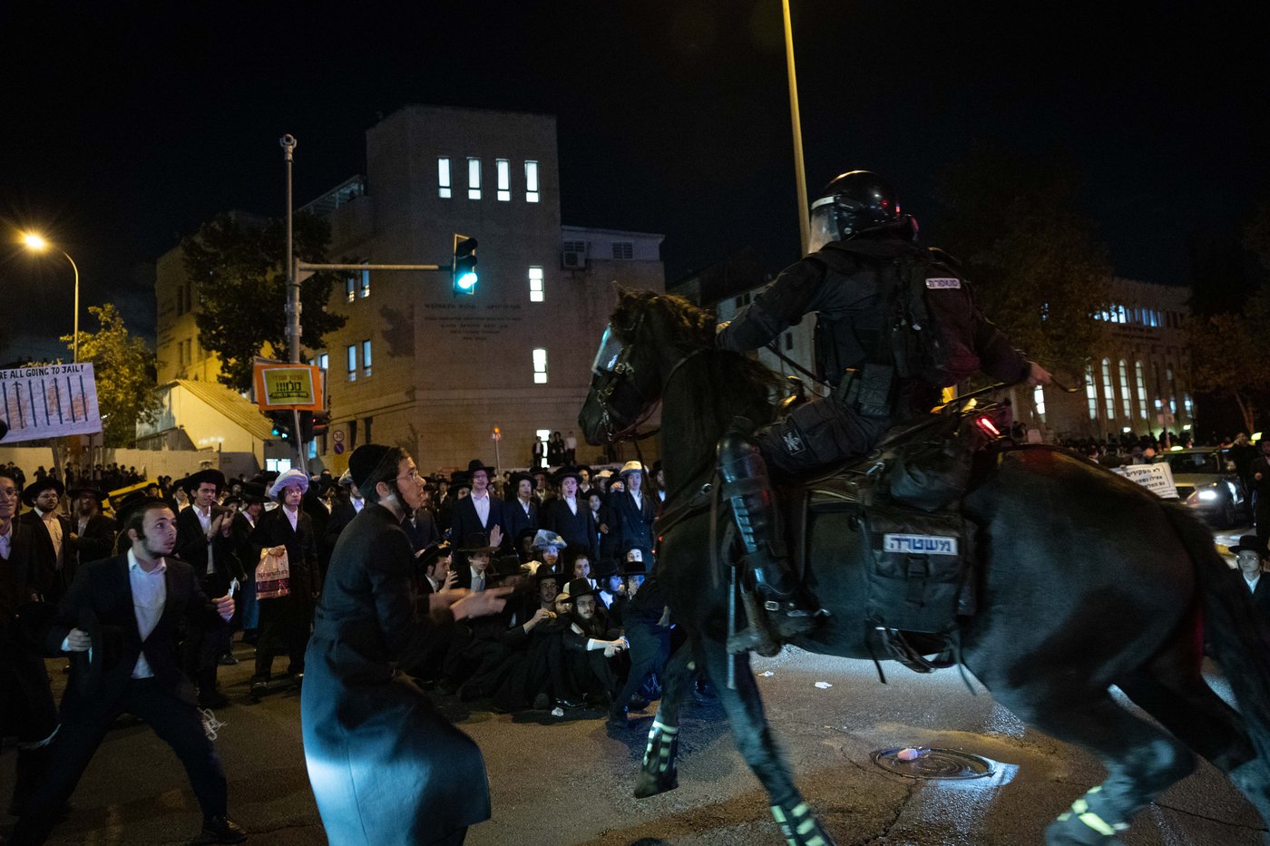 מחאה נגד גזירת הגיוס בראשות האדמו"ר ממשכנות הרועים