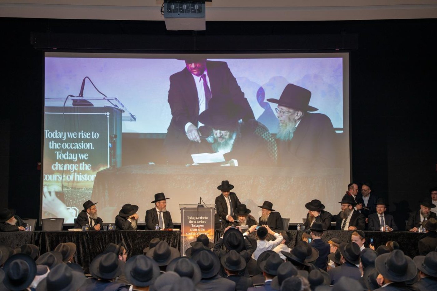 היום הראשון למסע הגר"ד לנדו בארצות הברית