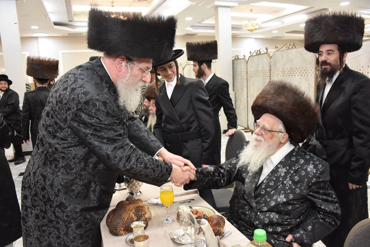 שמחת התנאים בחצרות נדבורנה - נאראל - זוועהיל - שאץ ויזניץ