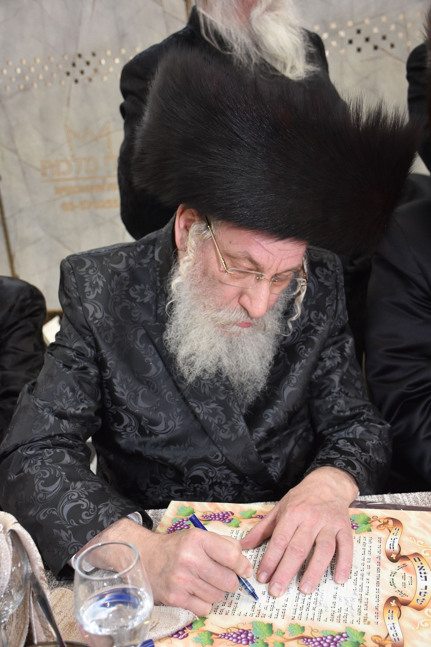 שמחת התנאים בחצרות נדבורנה - נאראל - זוועהיל - שאץ ויזניץ