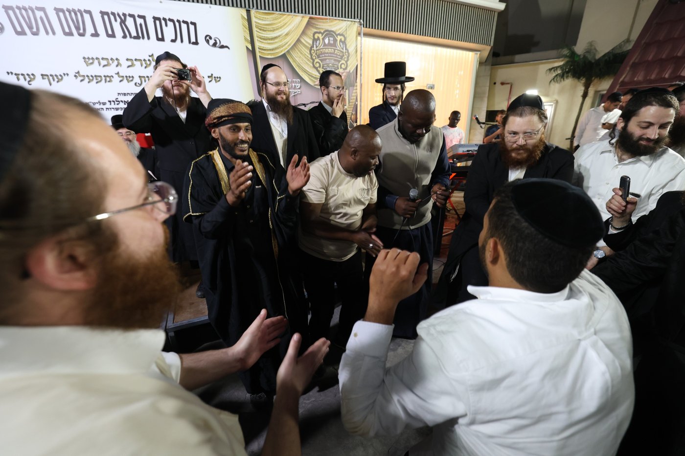 ערב גיבוש לצוות הכשרות של 'עוף עוז'