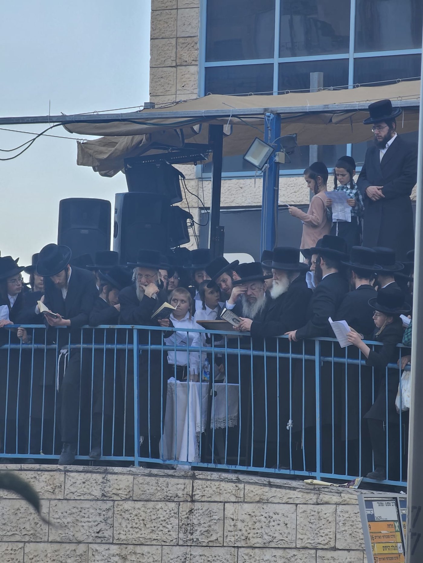 האדמו"ר מלעלוב בעצרת המיליון