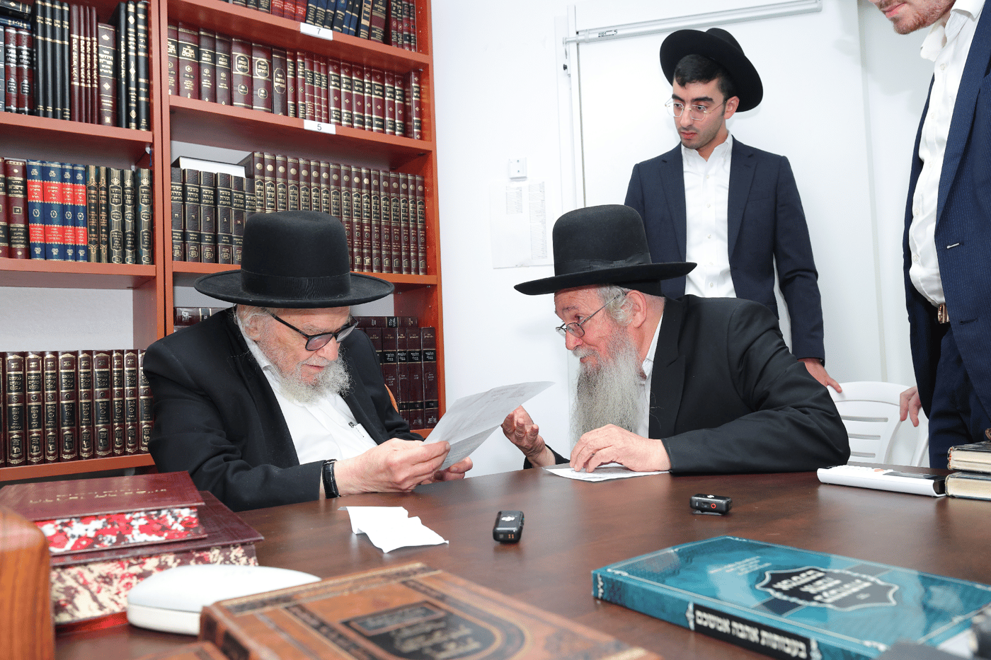 הגאון ר' משה דוד ליפקוביץ בביקור אצל הגרמ"ה הירש