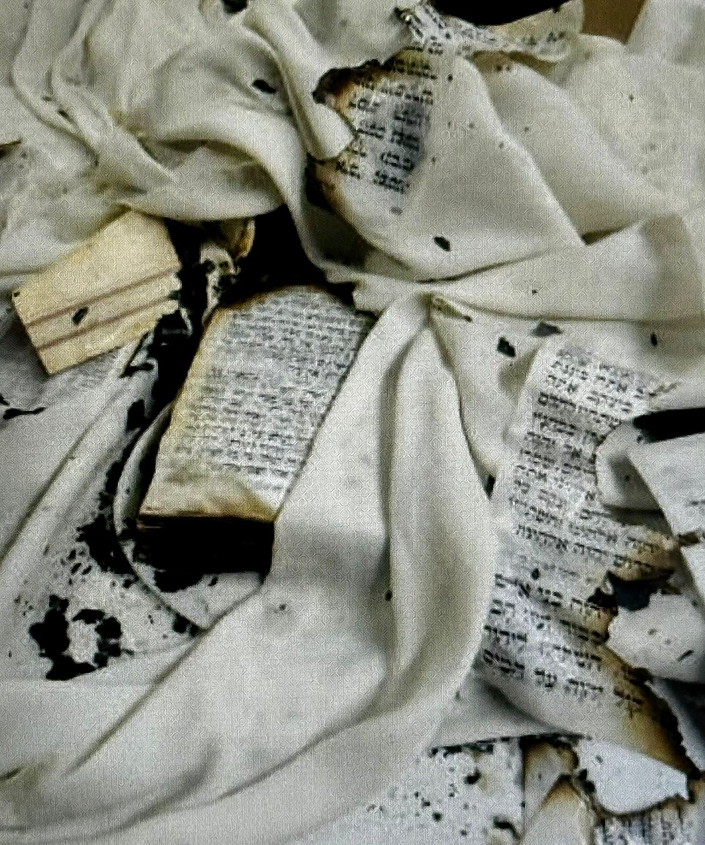 מזעזע: תושב בית שמש שרף בית כנסת בירושלים; ספרי קודש עלו באש