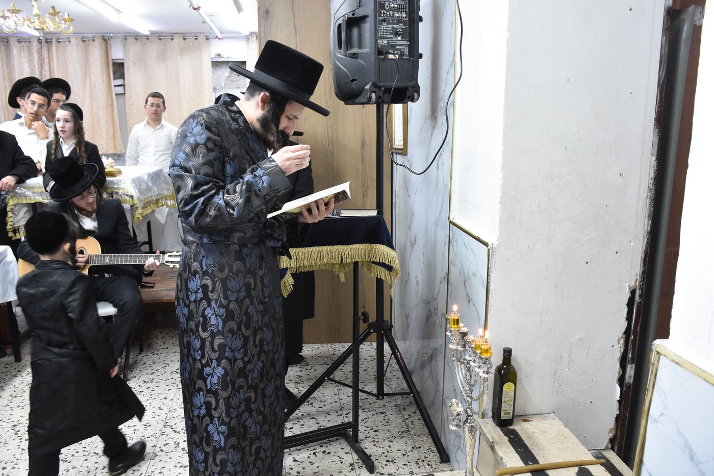 הדלקת נרות חנוכה במבקשי השם