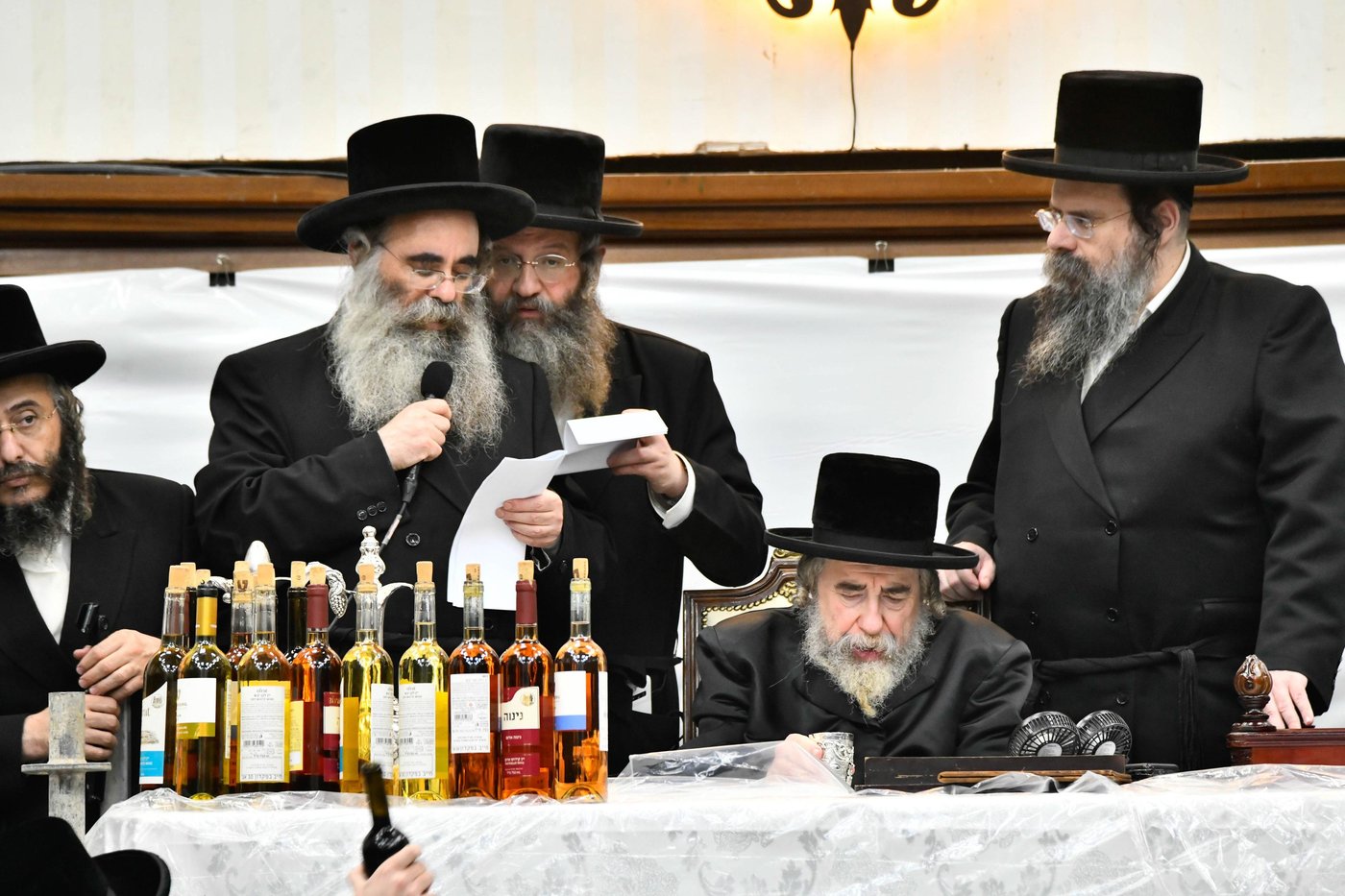 זאת חנוכה בחצה"ק רחמסטריווקא