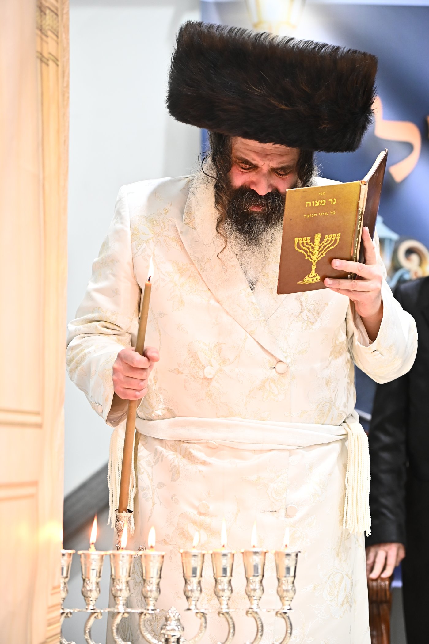 זאת חנוכה בחצה"ק זוטשקה