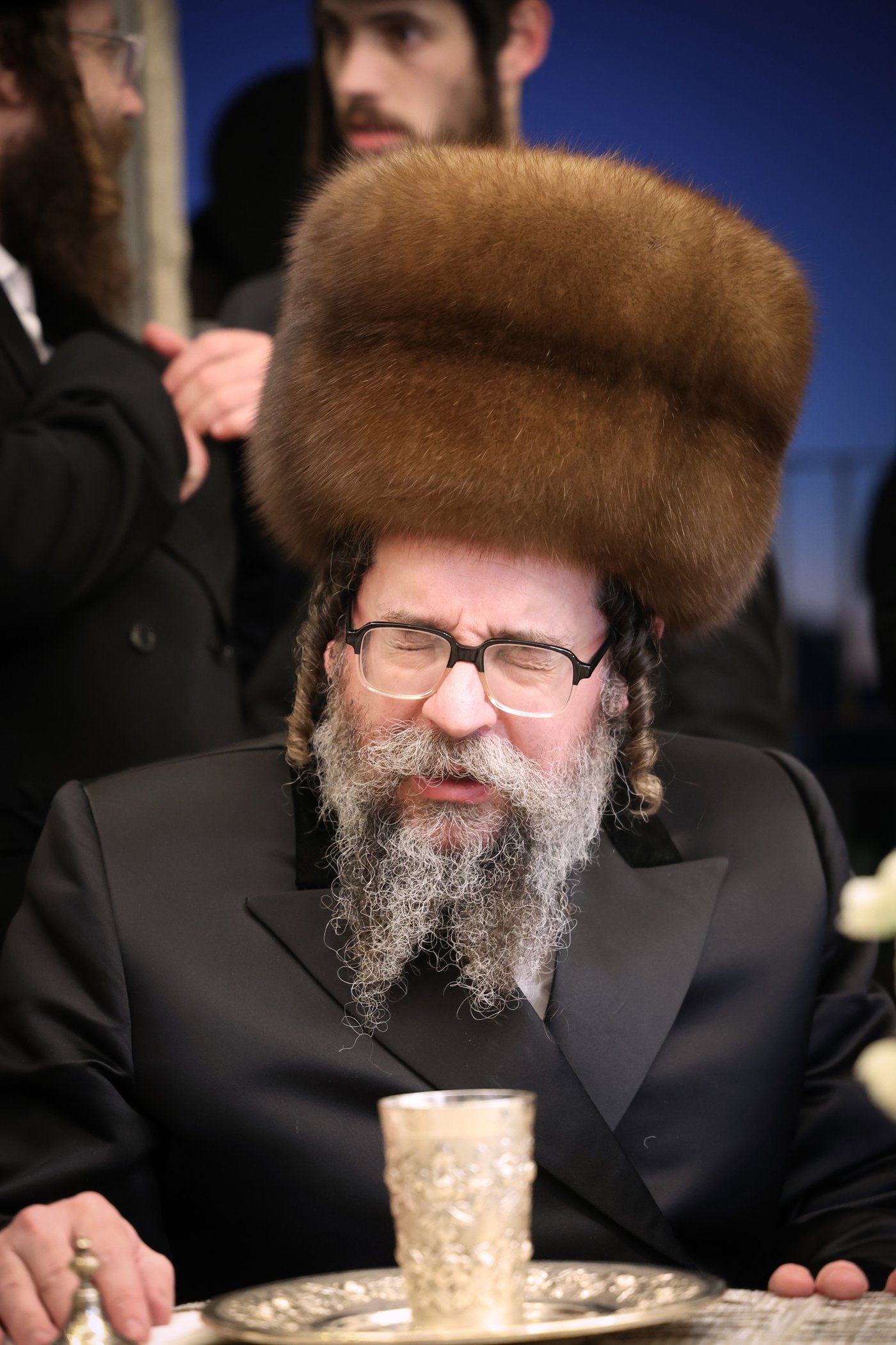 הכנסת ספר תורה לביהמ"ד סקולען בעיה"ק ירושלים