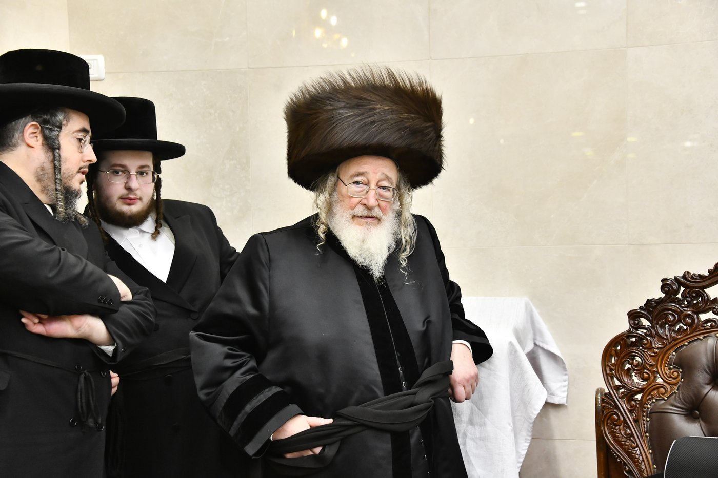 שמחת הברית בחצרות קרעטשניף - פרמשילאן - ספינקא
