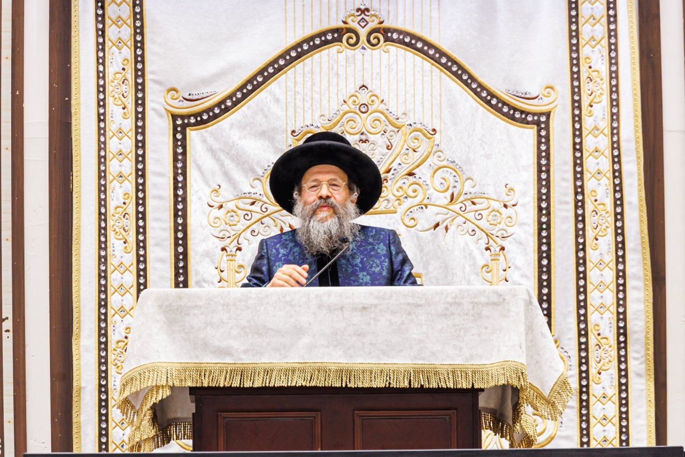 אסיפת התעוררות לרגל ימי השובבי"ם בחצה"ק באבוב 45
