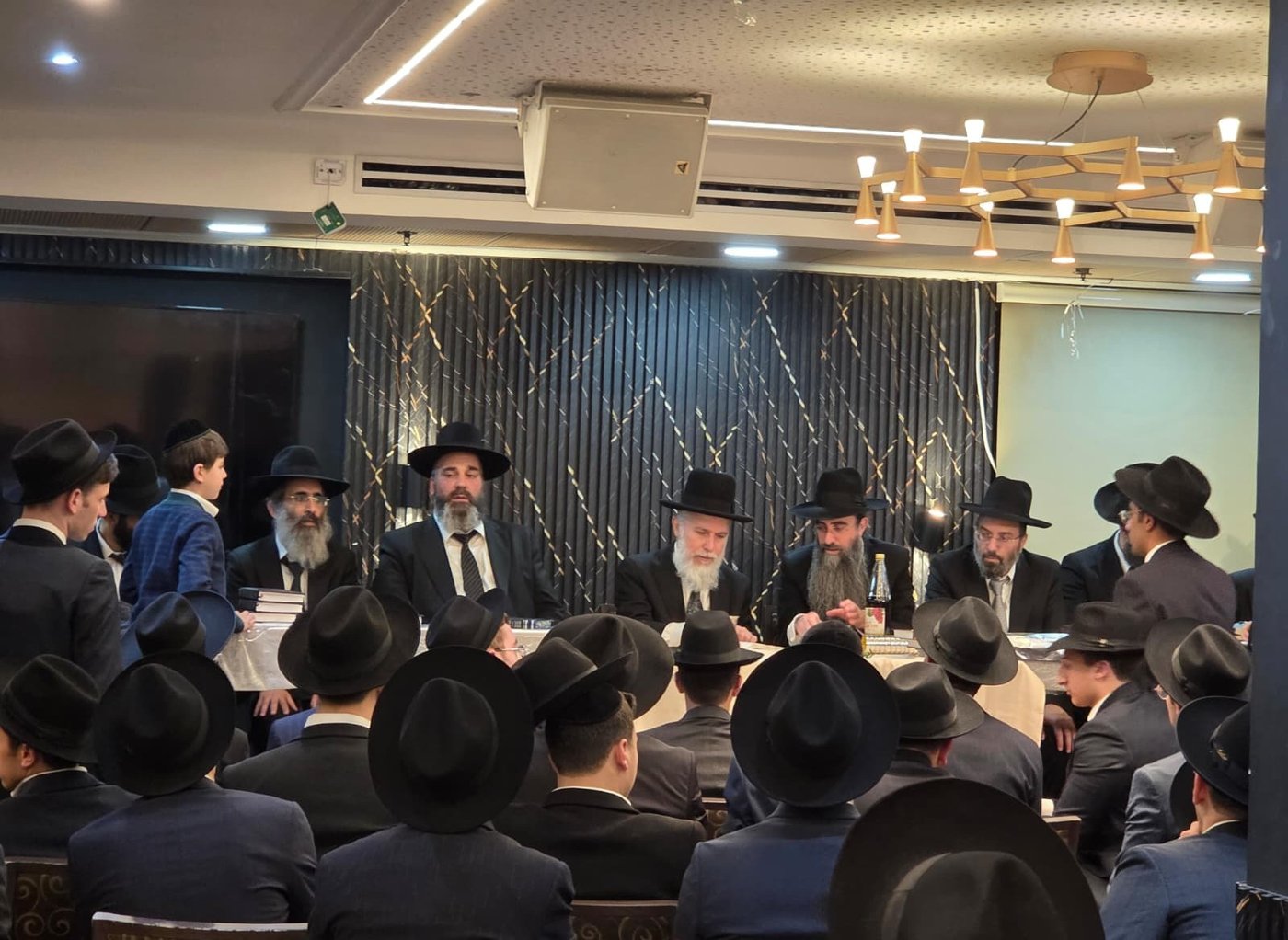 שבת חיזוק בישיבת "אבני נזר" 