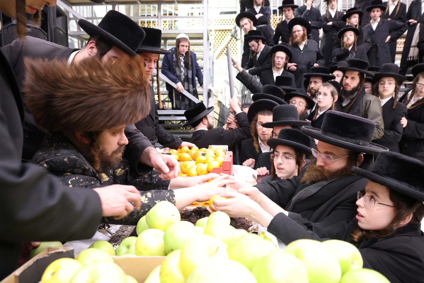 האדמו"ר מקרעטשניף כפר אתא בטיש ט"ו בשבט