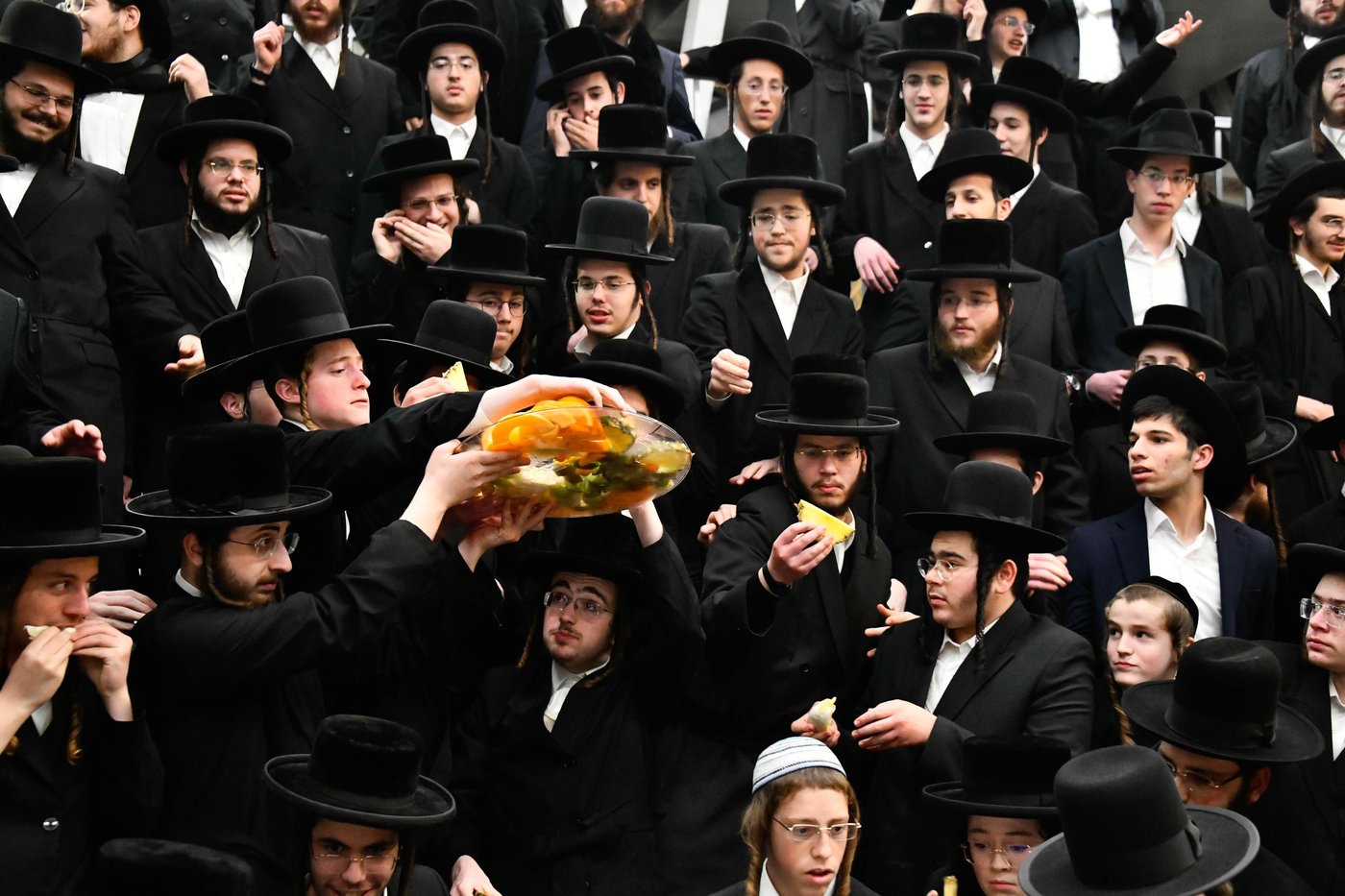 האדמו"ר מקרעטשניף כפר אתא בטיש ט"ו בשבט