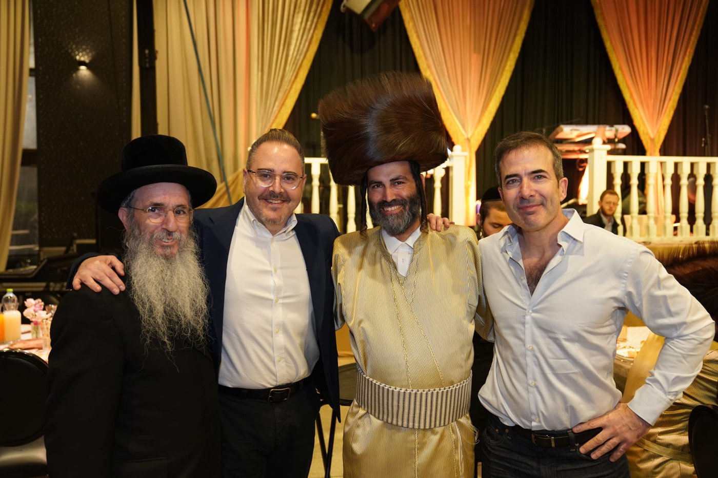 חתונת בנו של חזקי ברוין