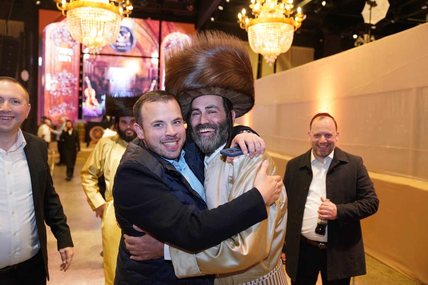 חתונת בנו של חזקי ברוין