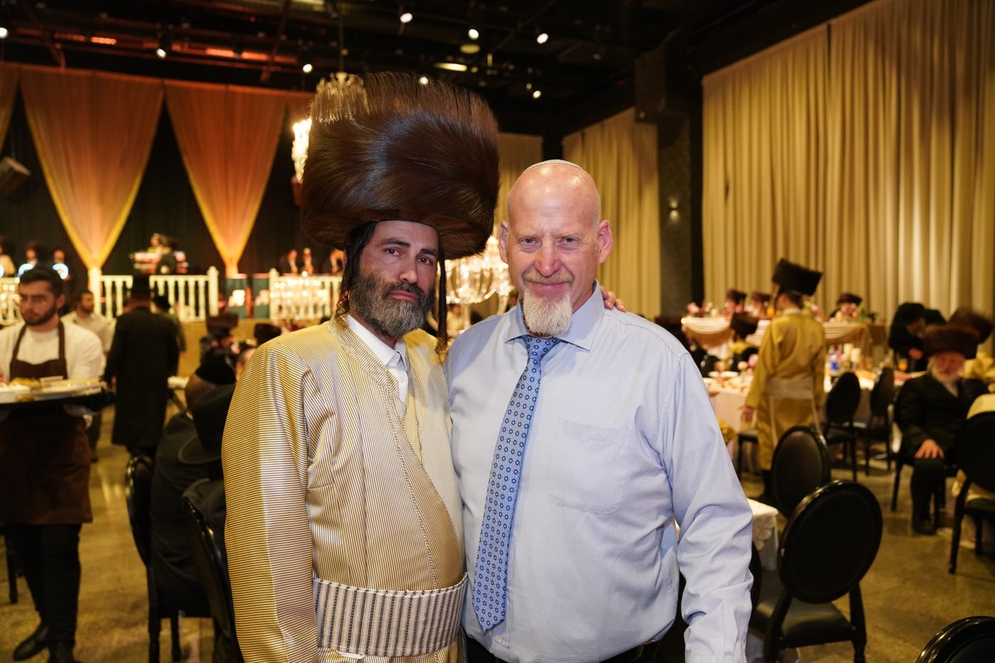 חתונת בנו של חזקי ברוין