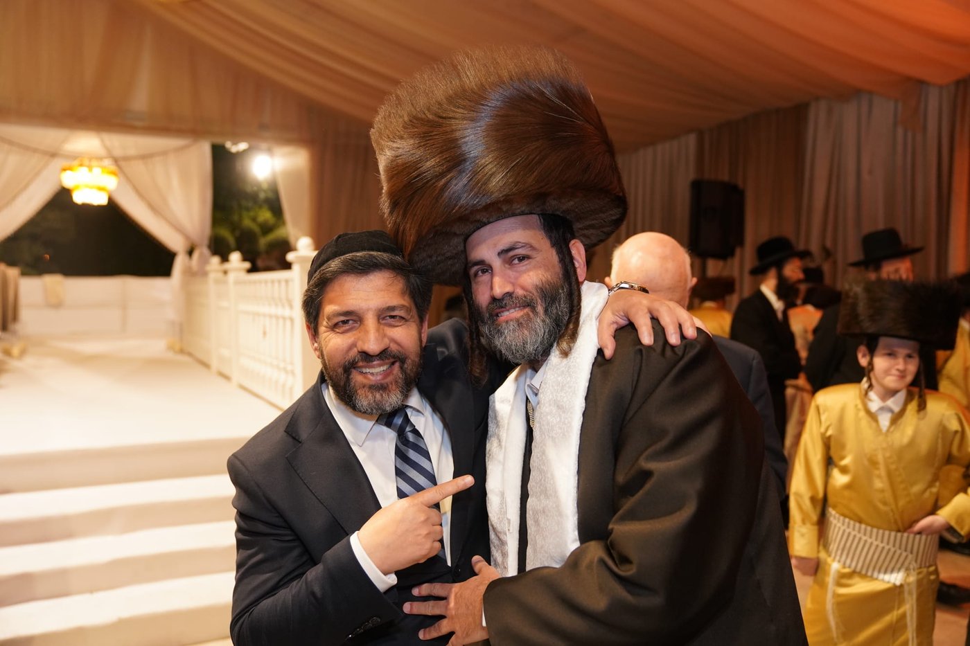 חתונת בנו של חזקי ברוין