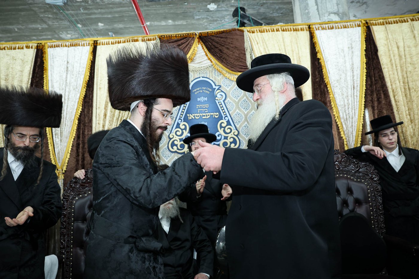 שמחת בית טרעבישאן 