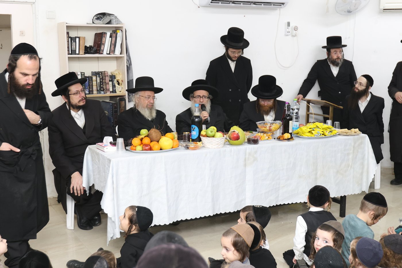 גאב''ד קארלסבורג ט"ו בשבט בת''ת ריבניץ בצפת