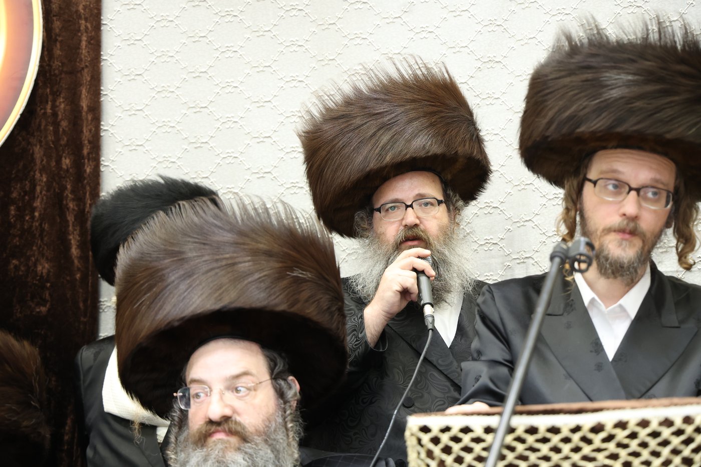 חלוקת פרסים בסאטמר ירושלים