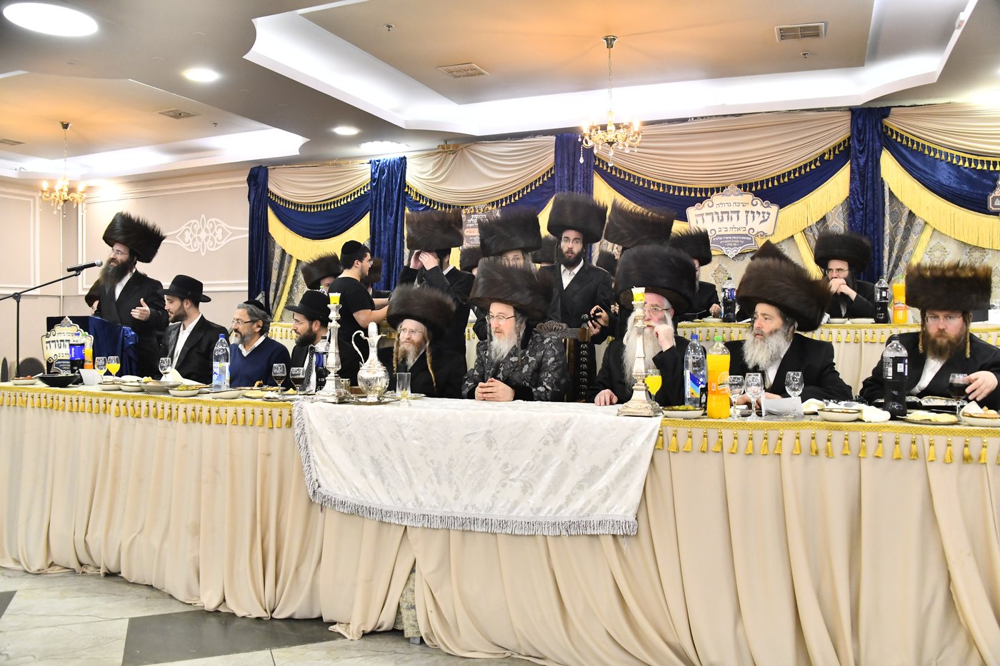 הכנסת ס"ת בביאלה ב"ב