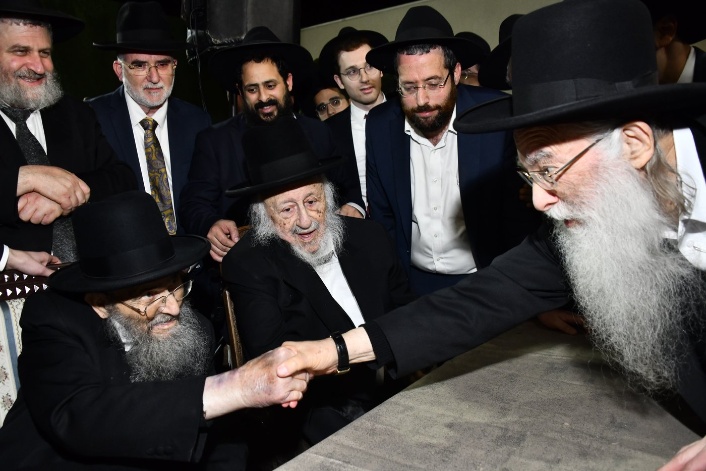 שמחת נישואי נכד הגר"י הקר
